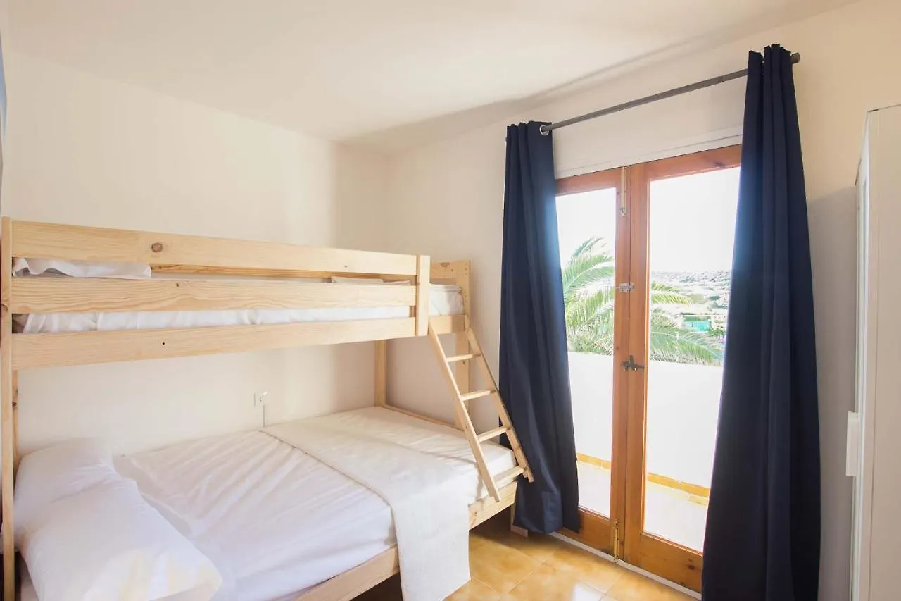Nuvolet Apartaments Cala'N Blanes  Spain