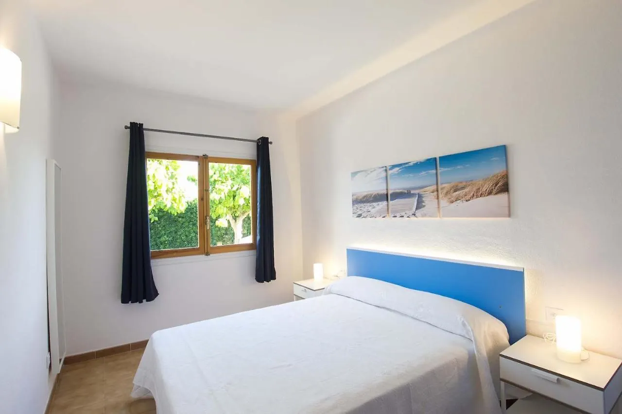 Nuvolet Apartaments Cala'N Blanes  0*, Cala'N Blanes (Menorca)