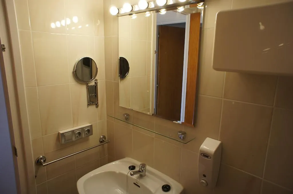 קאלה אן בלאנס Nuvolet Apartaments 0*, קאלה אן בלאנס ספרד